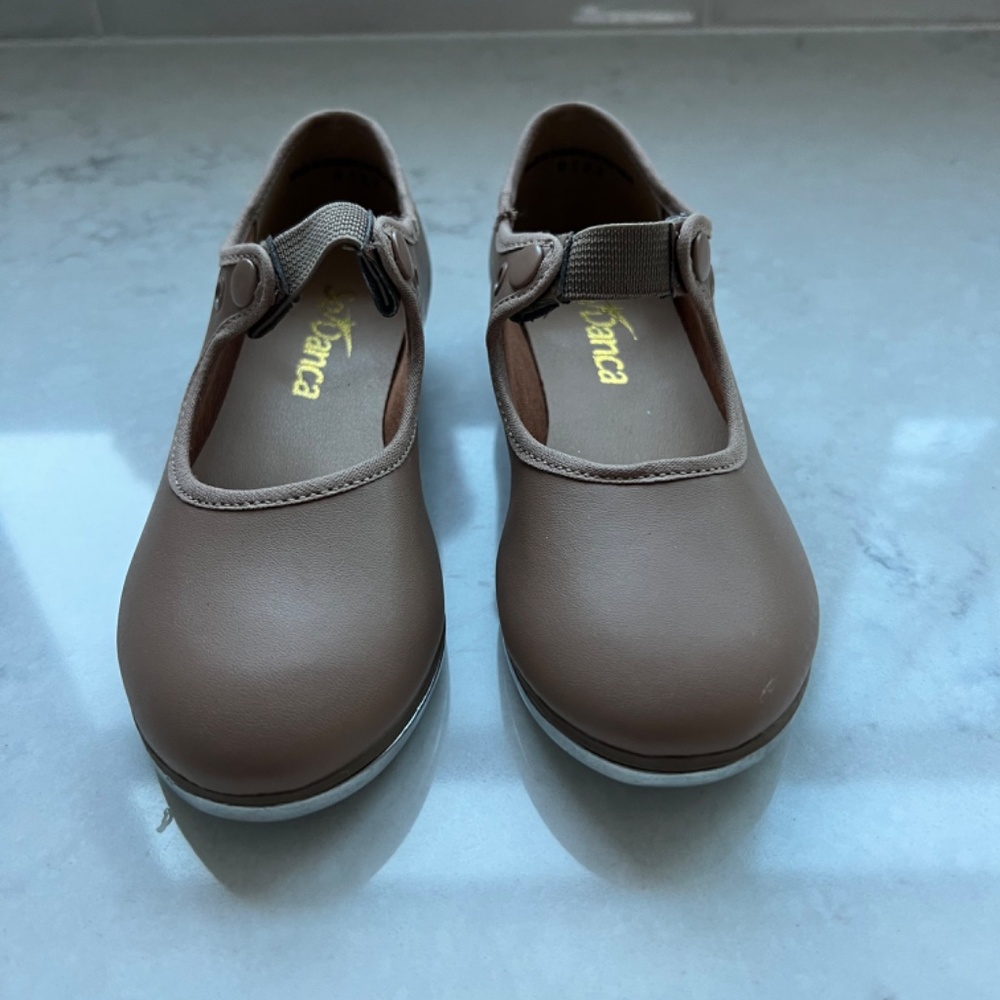 So Danca Tap Shoes,  NIB, Size 10.5